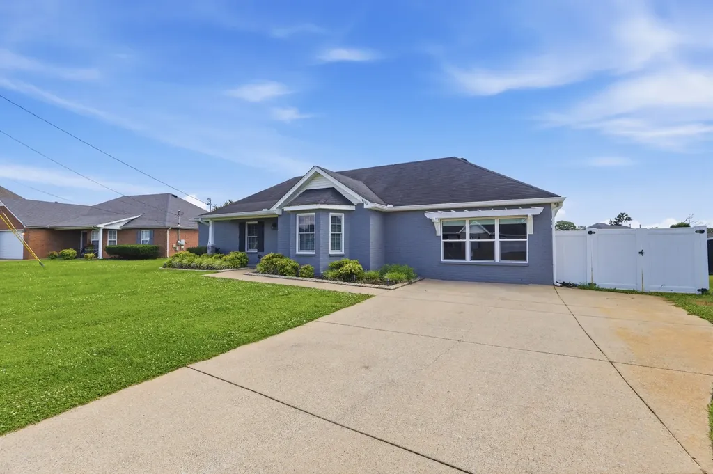 9022 Nevada Avenue Smyrna TN 37167