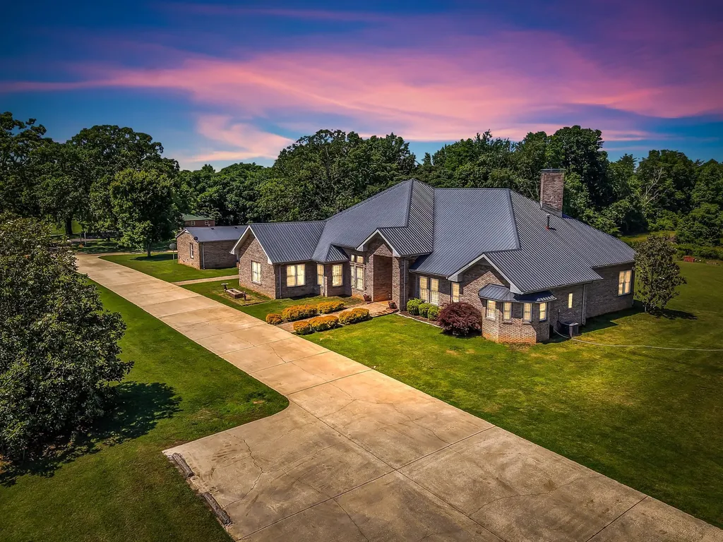Rock Island TN, 555 Randall Hitchcock Road