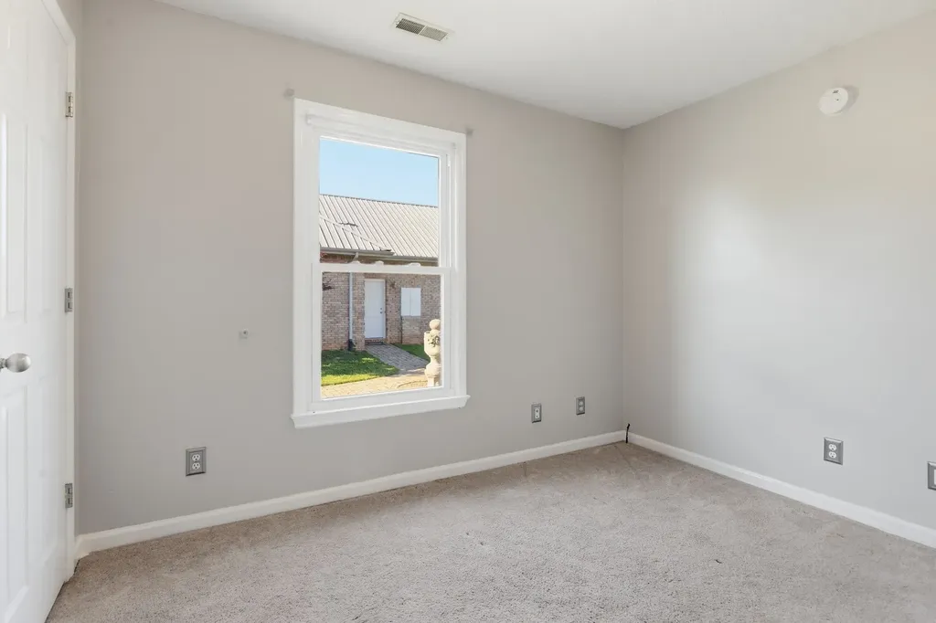 555 Randall Hitchcock Road Rock Island TN 38581