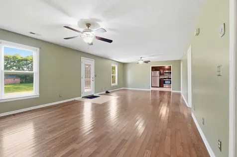 555 Randall Hitchcock Road Rock Island TN 38581