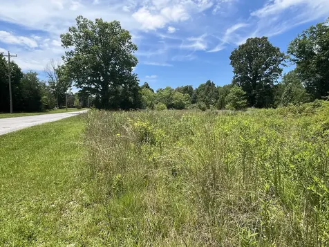 132 Lakewood Drive Beechgrove TN 37018