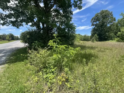 132 Lakewood Drive Beechgrove TN 37018