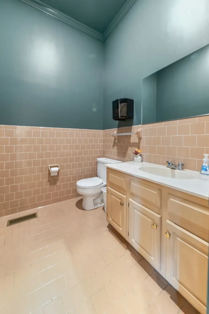 902 S High Street Columbia TN 38401