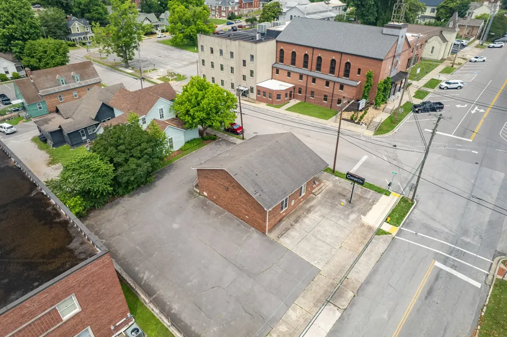 902 S High Street Columbia TN 38401