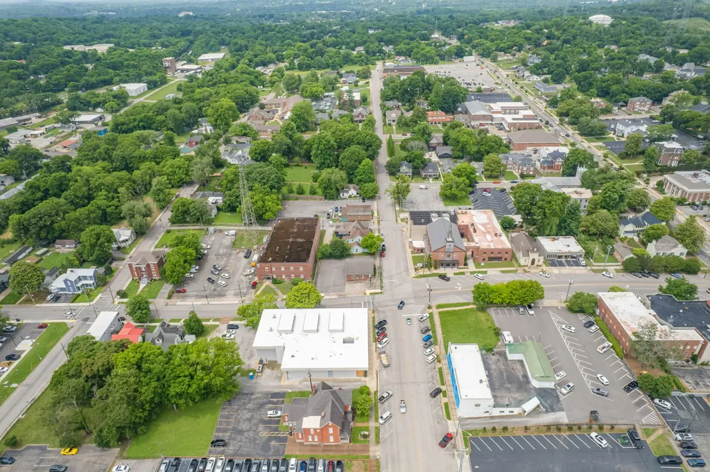 902 S High Street Columbia TN 38401
