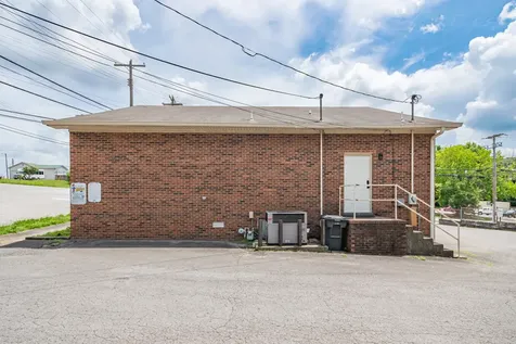 902 S High Street Columbia TN 38401