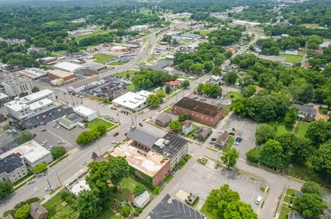902 S High Street Columbia TN 38401