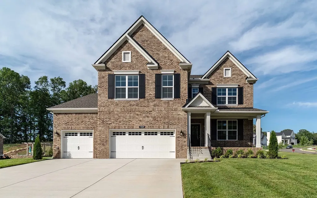 7910 Pine Street Fairview TN 37062