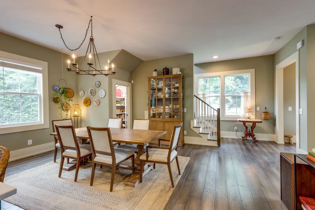 704 W End Circle Franklin TN 37064