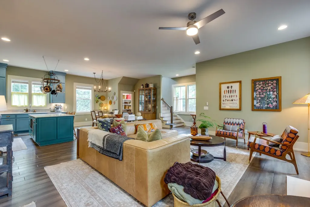 704 W End Circle Franklin TN 37064