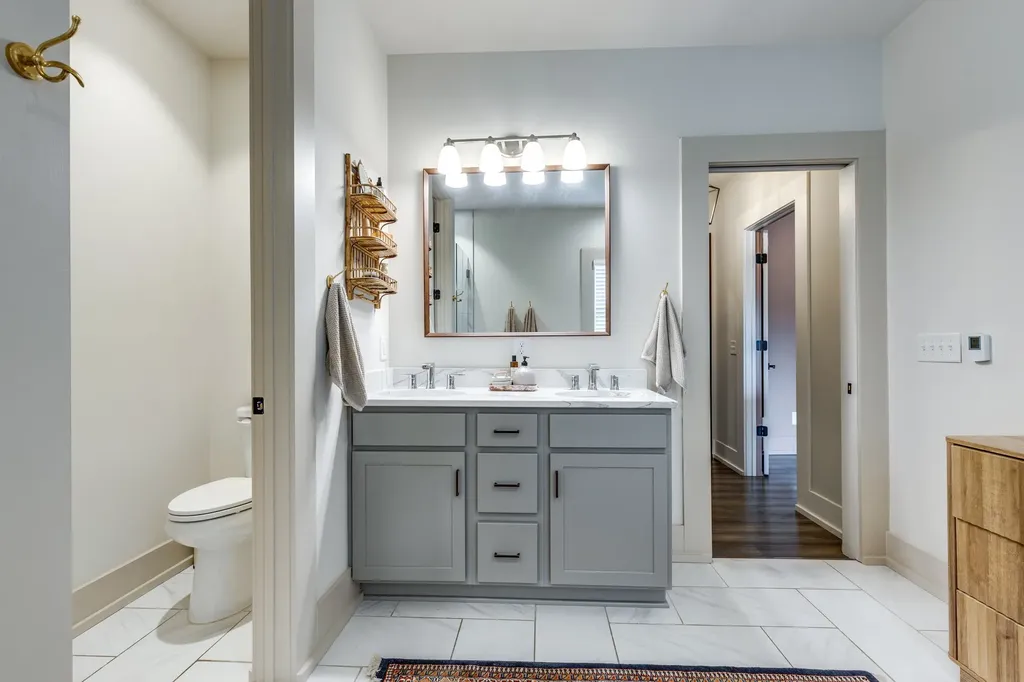 704 W End Circle Franklin TN 37064