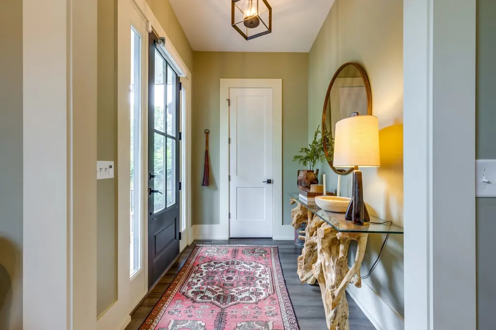 704 W End Circle Franklin TN 37064