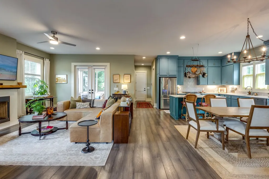 704 W End Circle Franklin TN 37064
