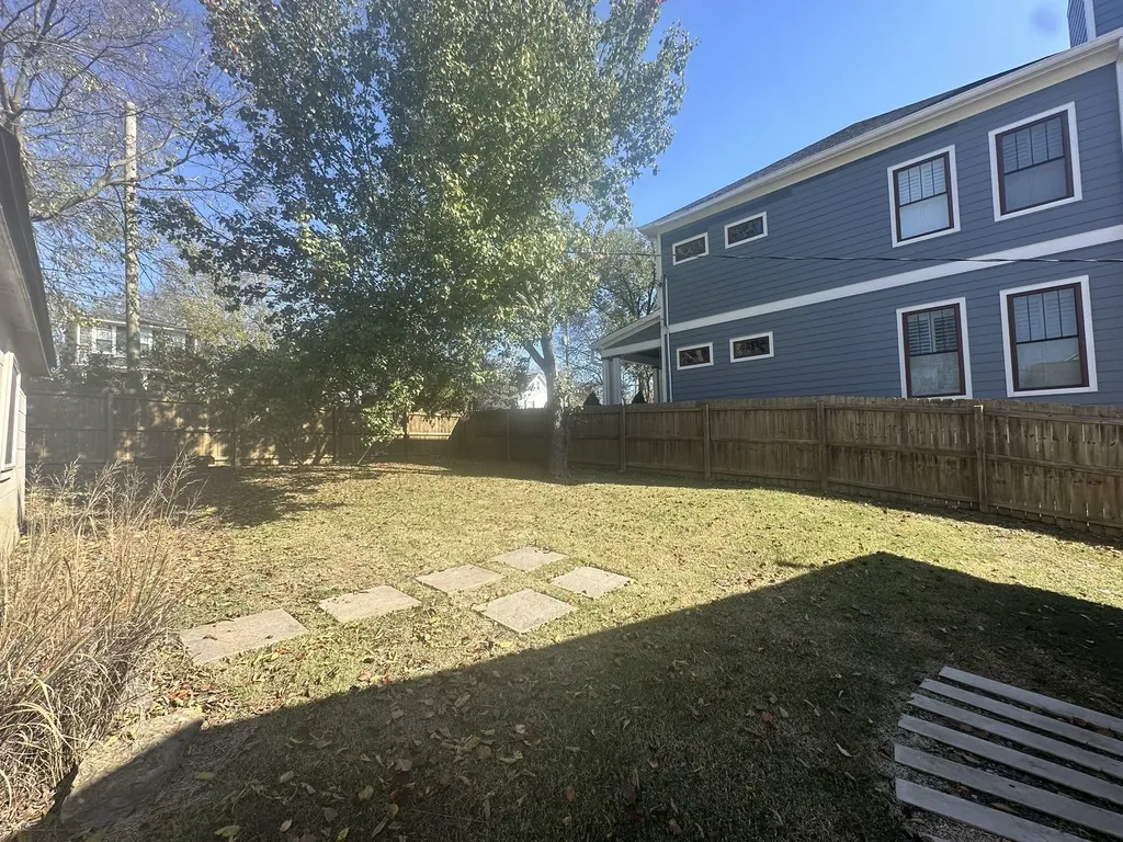 1067 Zophi Street Nashville TN 37216