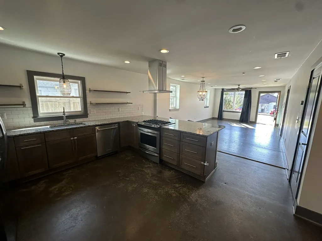 1067 Zophi Street Nashville TN 37216