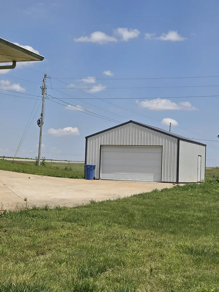 655 Barkers Mill Road Pembroke KY 42266