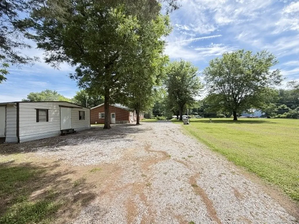 603 N Main Street Estill Springs TN 37330