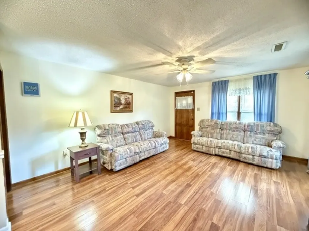 603 N Main Street Estill Springs TN 37330