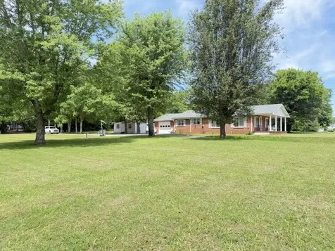 603 N Main Street Estill Springs TN 37330