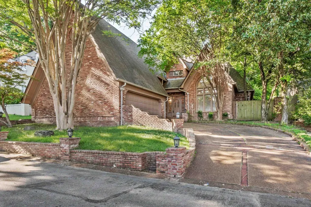 6373 S Massey Hill Drive Memphis TN 38120