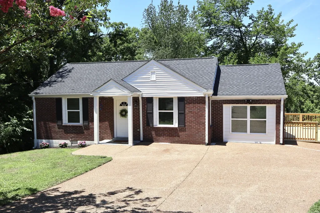 2232 Modena Court Nashville TN 37214