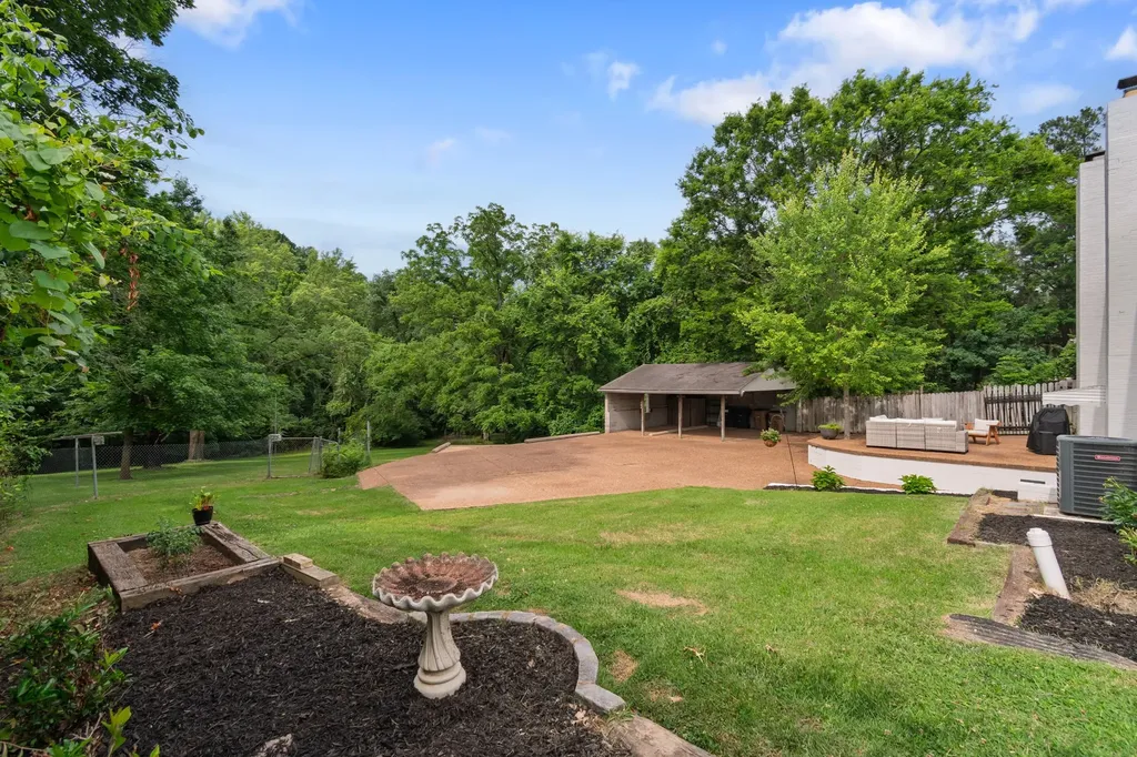 445 Coventry Drive Nashville TN 37211