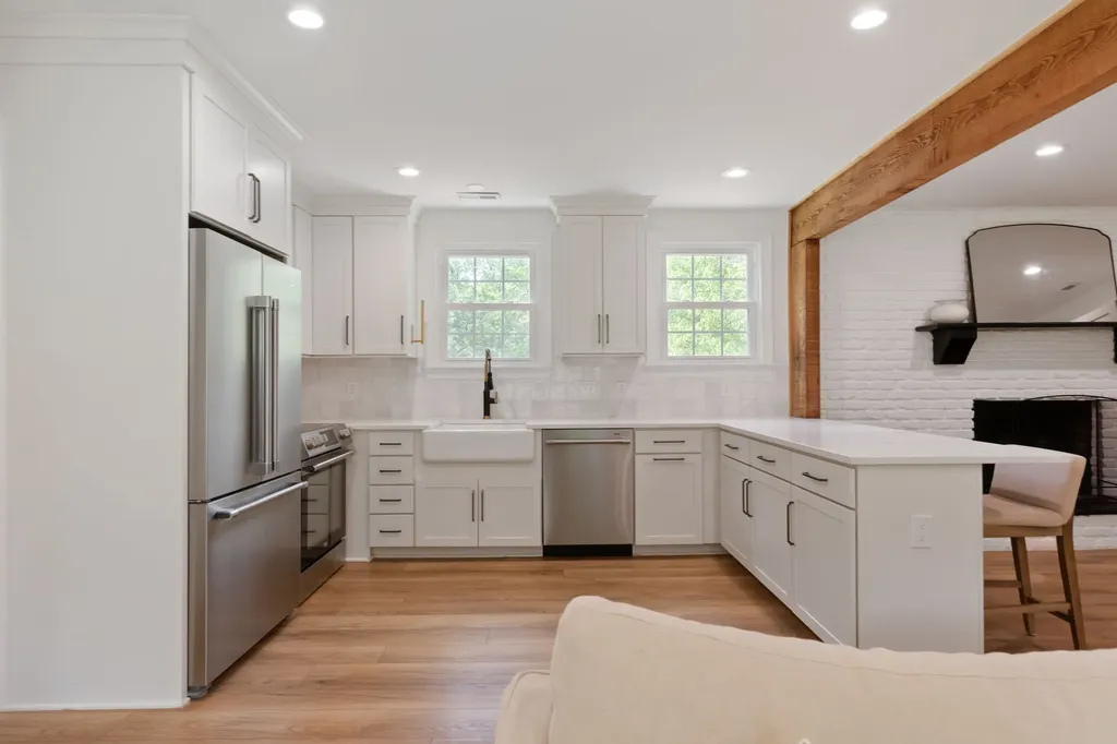 445 Coventry Drive Nashville TN 37211