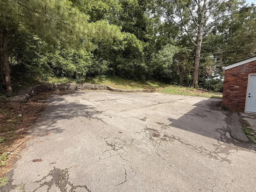 120 Cross Timbers Drive Nashville TN 37221