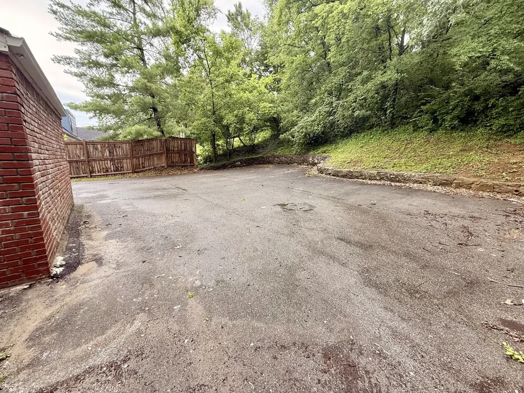 120 Cross Timbers Drive Nashville TN 37221