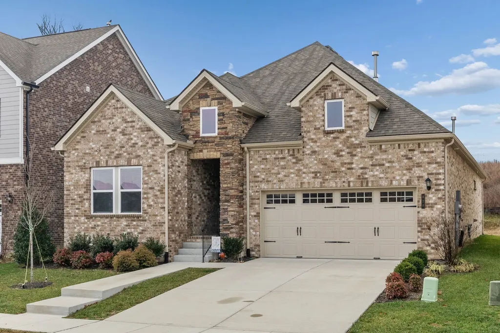 428 Triple Crown Circle Gallatin TN 37066