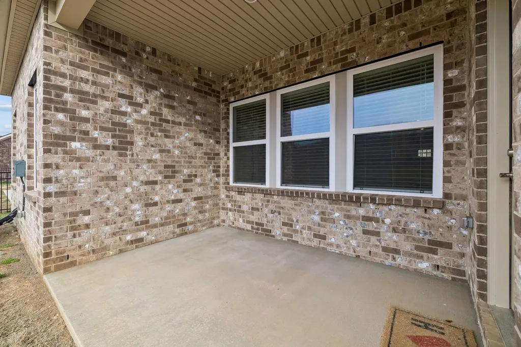 428 Triple Crown Circle Gallatin TN 37066