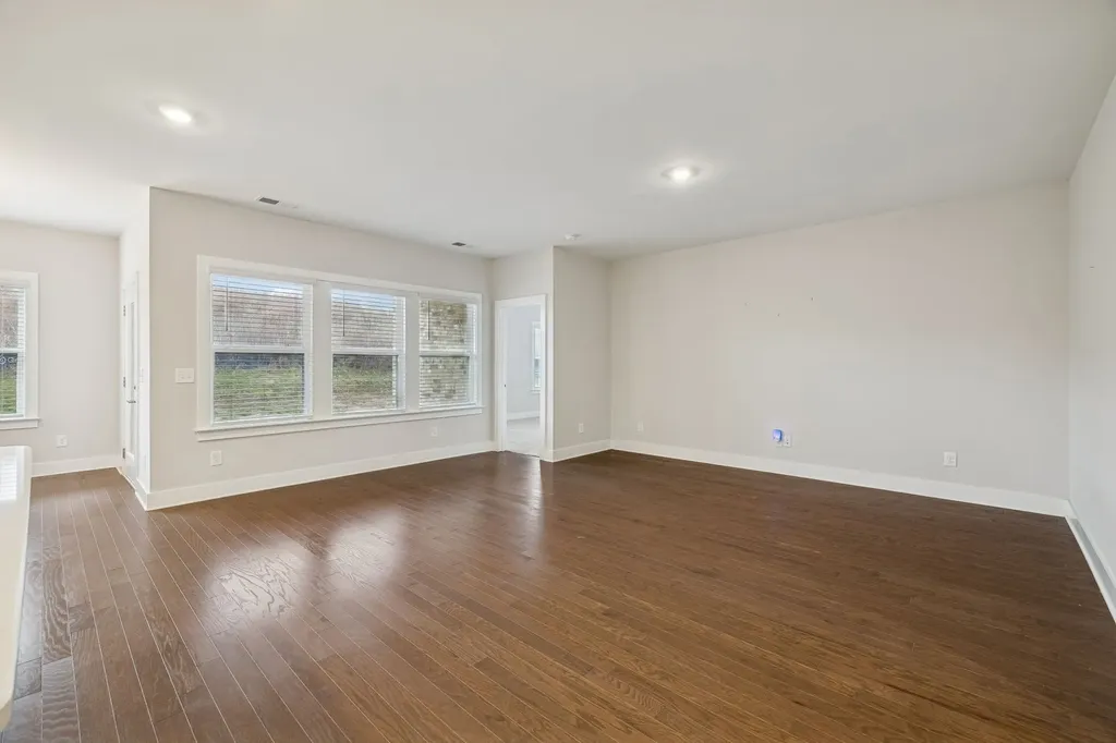 428 Triple Crown Circle Gallatin TN 37066