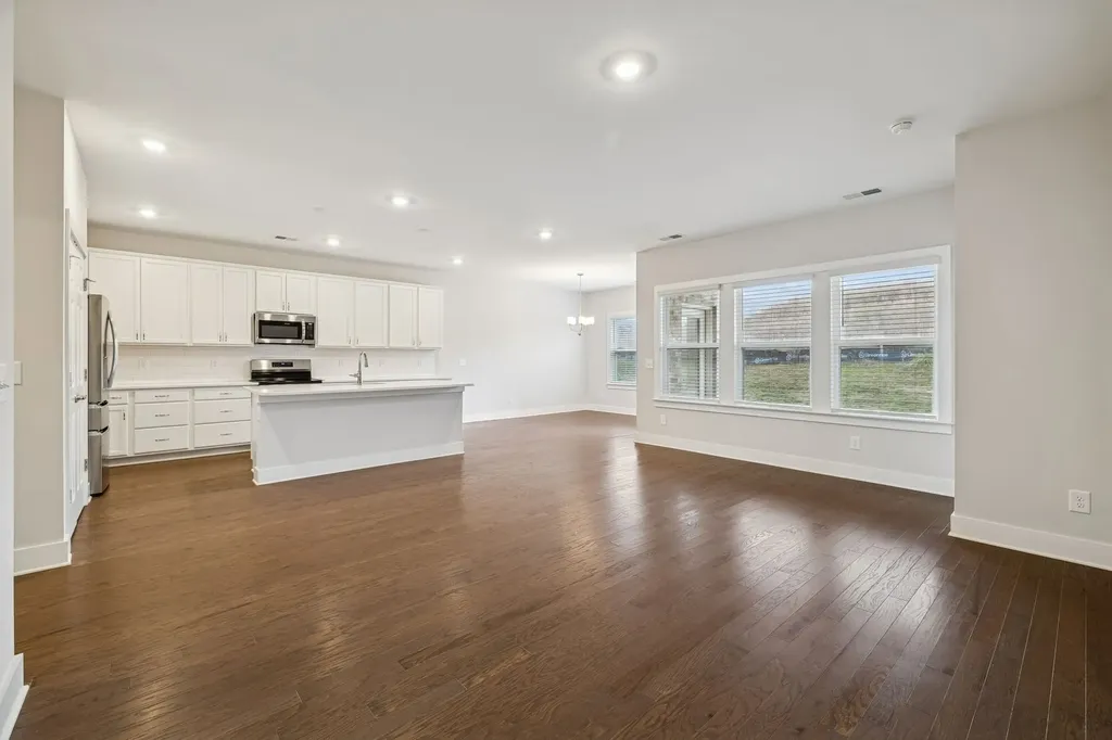 428 Triple Crown Circle Gallatin TN 37066