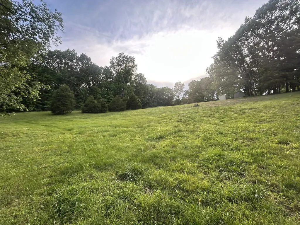 2162 Bethany Road Erin TN 37061