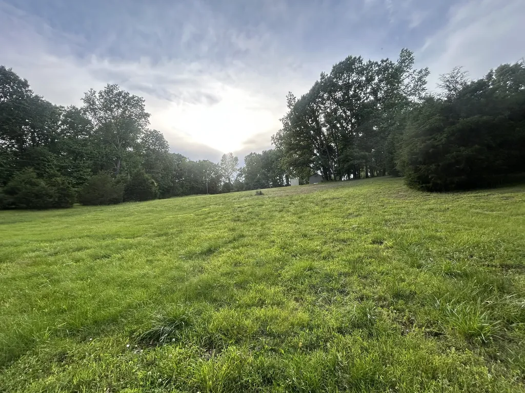 2162 Bethany Road Erin TN 37061