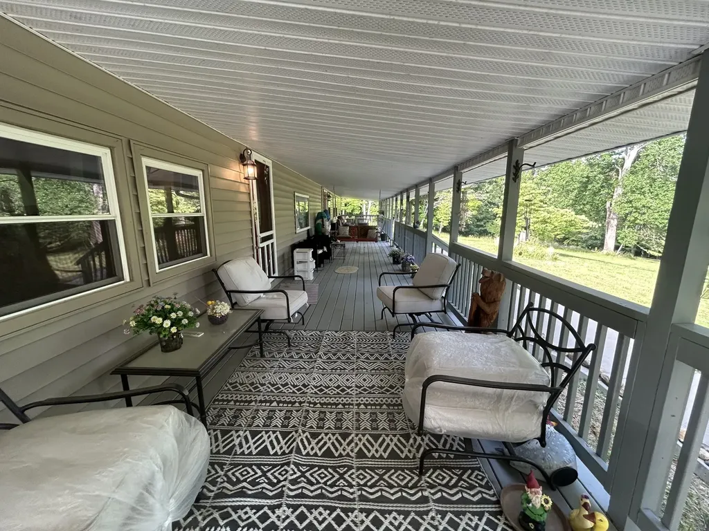 2162 Bethany Road Erin TN 37061