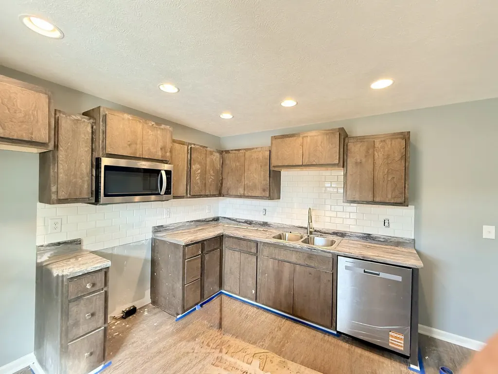 305 W Coffee Street Tullahoma TN 37388