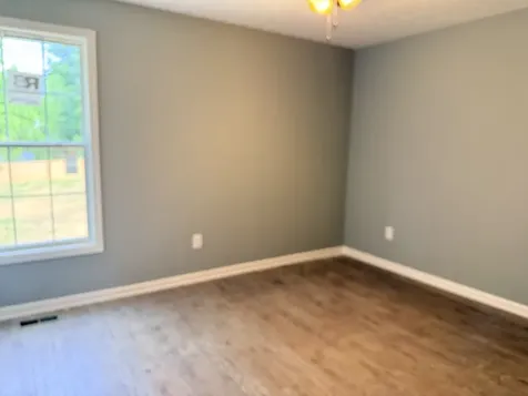 305 W Coffee Street Tullahoma TN 37388