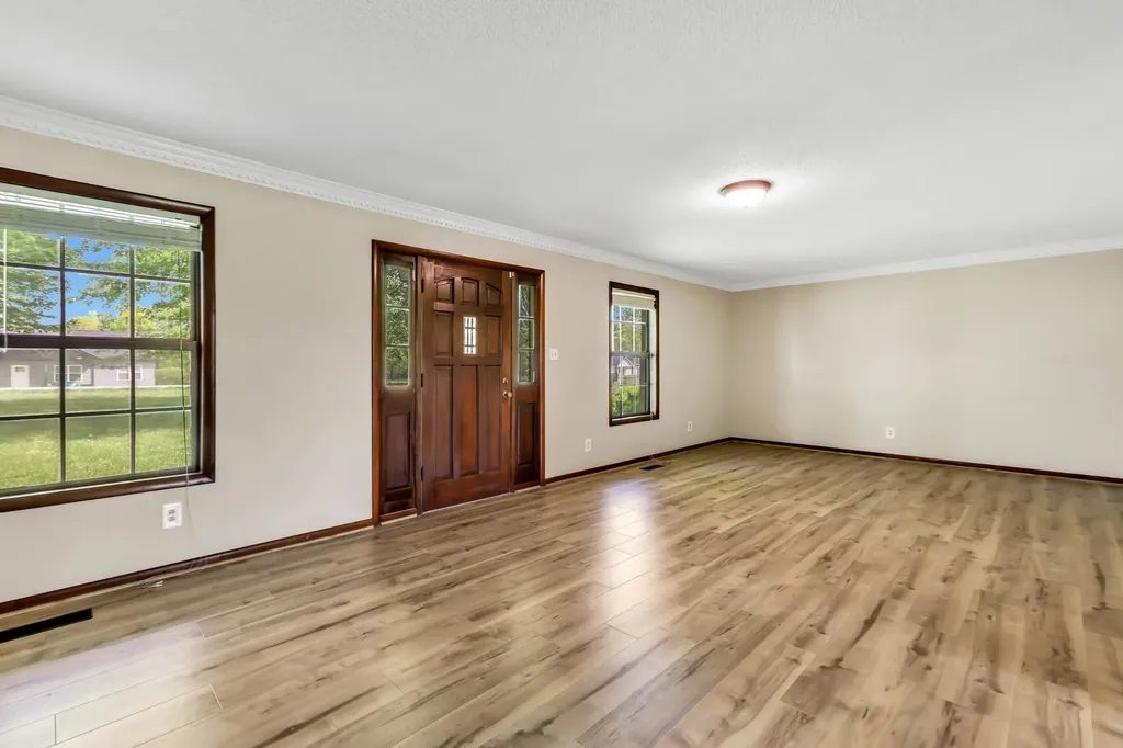 5245 Galen Road Lafayette TN 37083