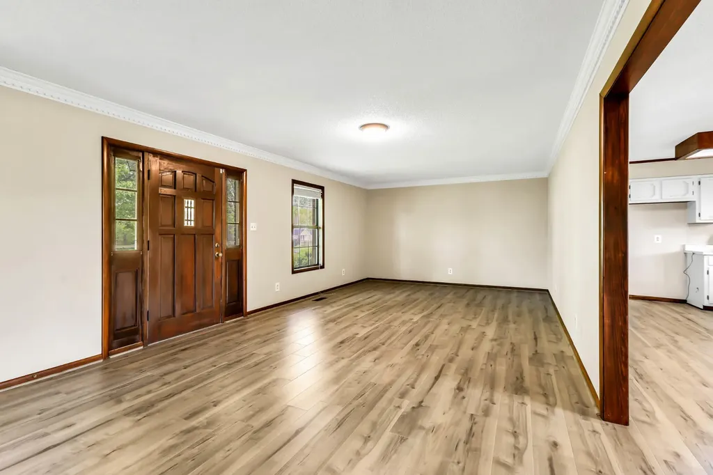 5245 Galen Road Lafayette TN 37083