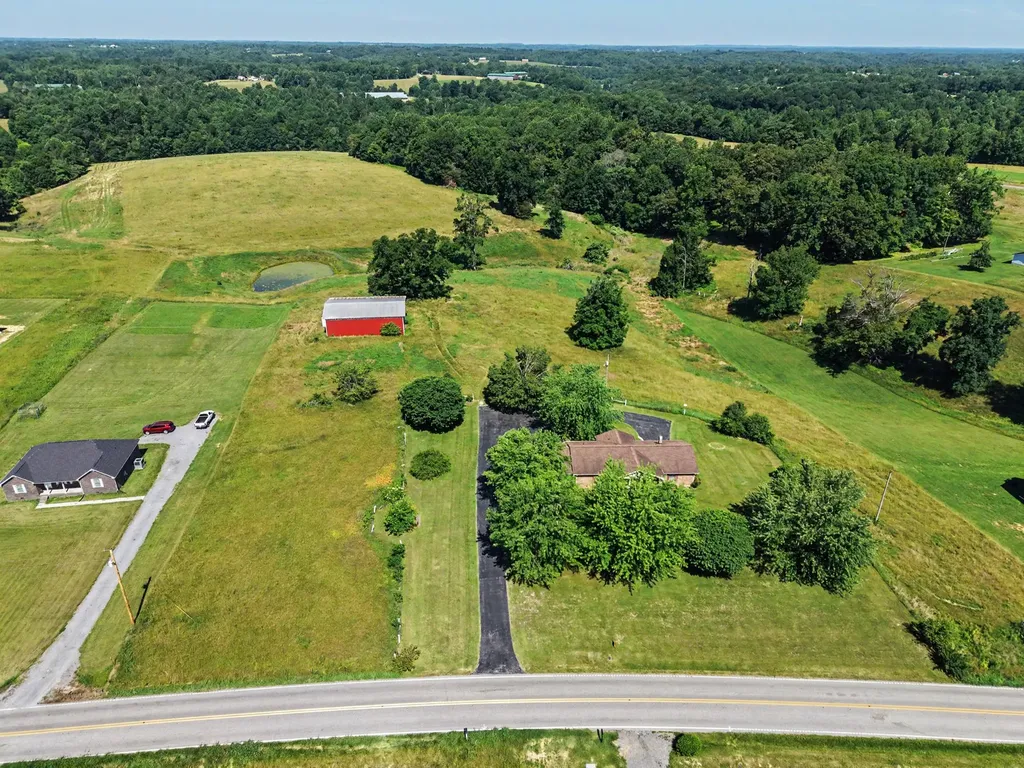 5245 Galen Road Lafayette TN 37083