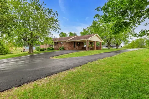 5245 Galen Road Lafayette TN 37083