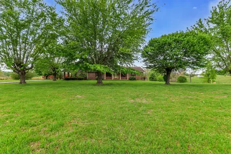 5245 Galen Road Lafayette TN 37083