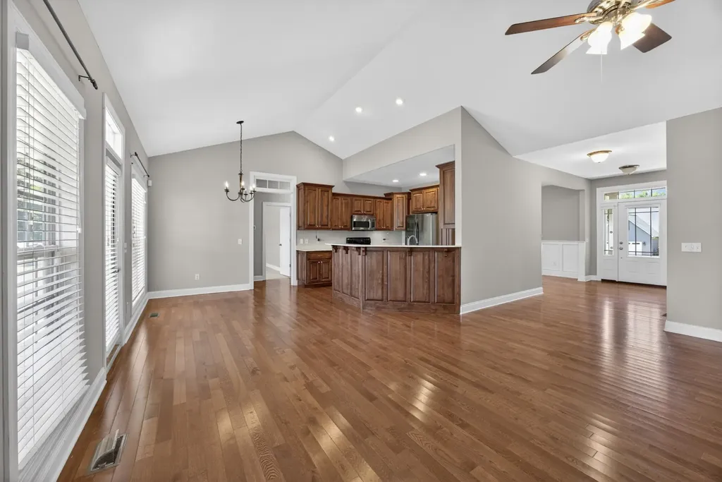 816 Windingbrook Court Cookeville TN 38506