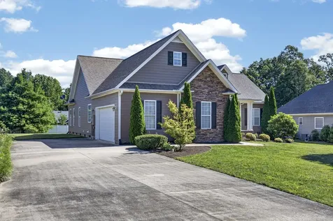 816 Windingbrook Court Cookeville TN 38506