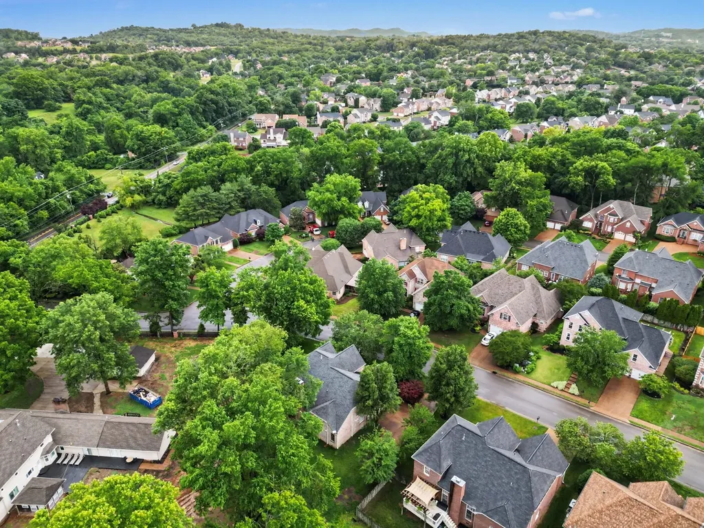 4512 Winfield Drive Nashville TN 37211
