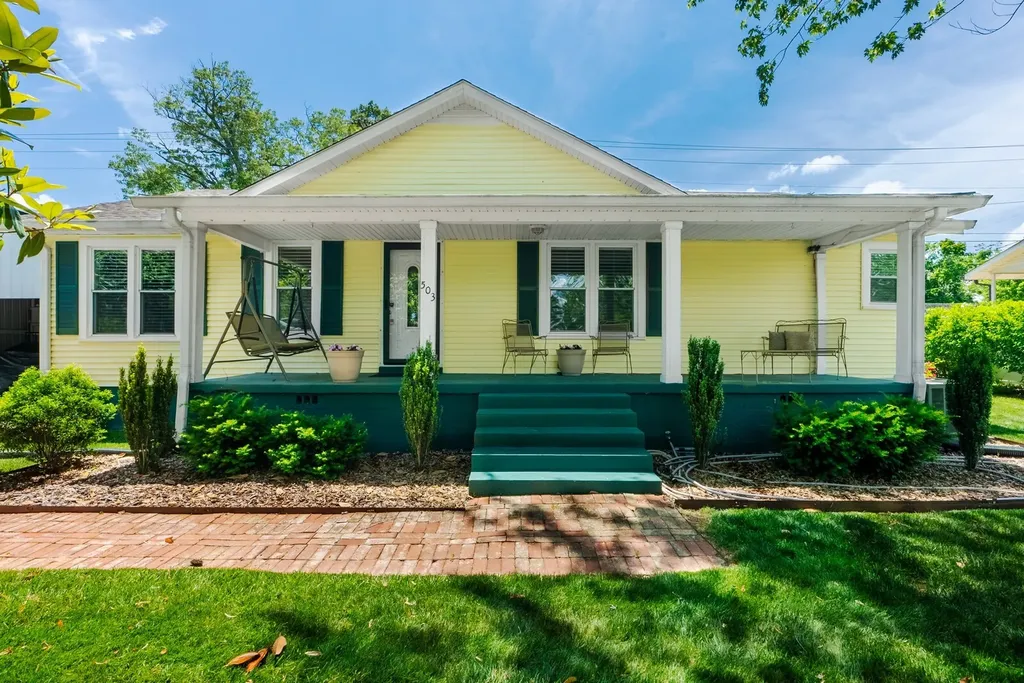 1247 South Pawnee Drive Springfield TN 37172