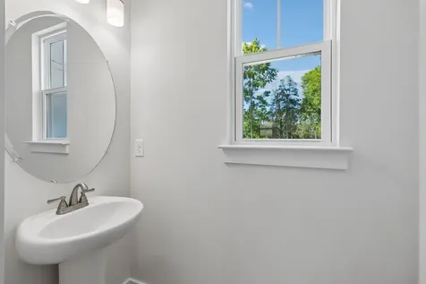 2002 Sonya Terrace Nashville TN 37209