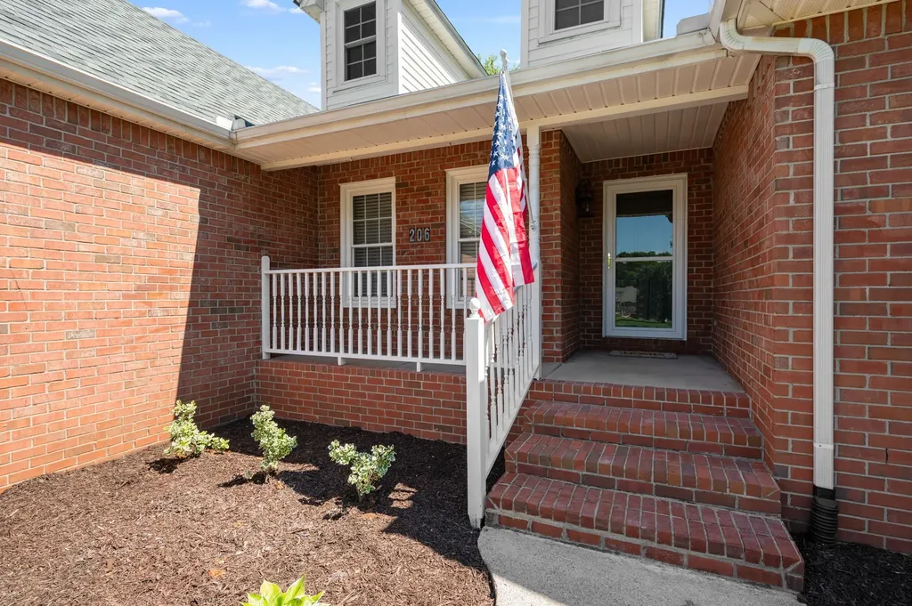 206 Brentmeade Drive Murfreesboro TN 37130