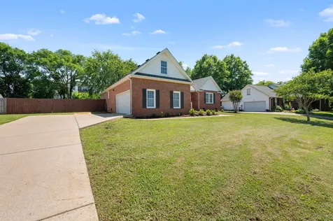 206 Brentmeade Drive Murfreesboro TN 37130